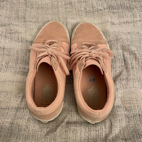Women’s pink suede vans - Picture 4 of 7